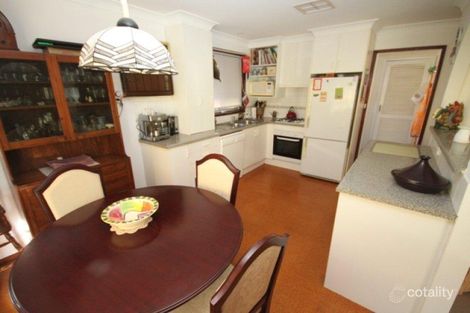 Property photo of 24 Mimosa Drive Mount Austin NSW 2650