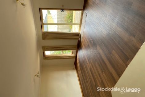 Property photo of 2/22 Amarina Crescent Grovedale VIC 3216