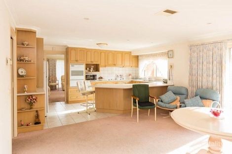 Property photo of 9 Valetta Street Sale VIC 3850