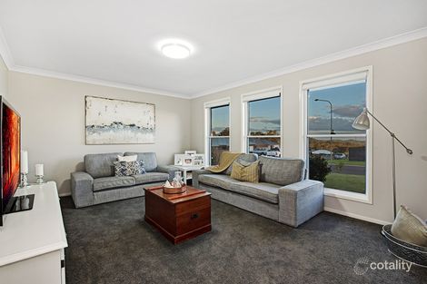 Property photo of 33 Renshaw Crescent Kearneys Spring QLD 4350