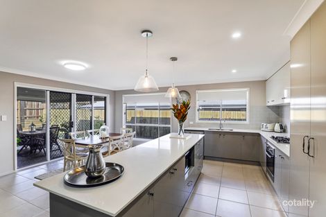 Property photo of 33 Renshaw Crescent Kearneys Spring QLD 4350