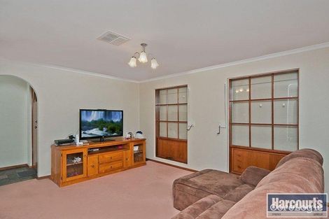 Property photo of 16 Hutchinson Drive Parafield Gardens SA 5107