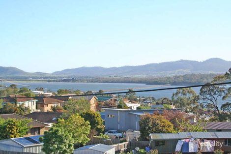 Property photo of 17 Bay Road Midway Point TAS 7171