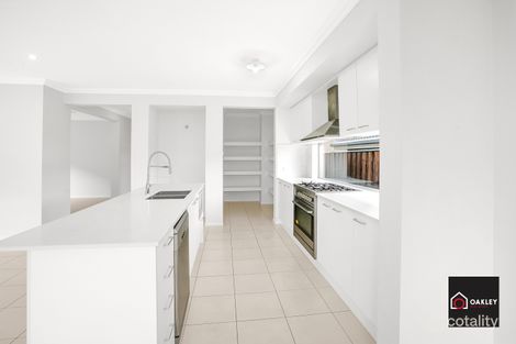 Property photo of 7 Pinehurst Street Colebee NSW 2761