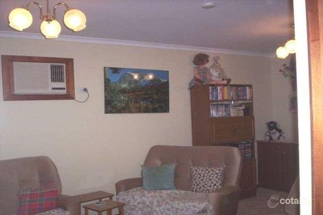 Property photo of 8 Holroyd Court Morphett Vale SA 5162