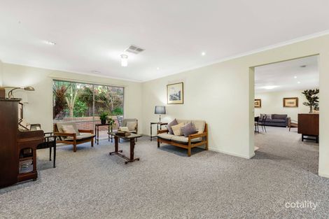 Property photo of 8 Willaura Place Yallambie VIC 3085