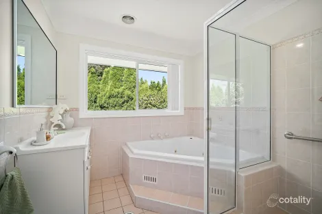 Property photo of 31 Linden Way Bowral NSW 2576