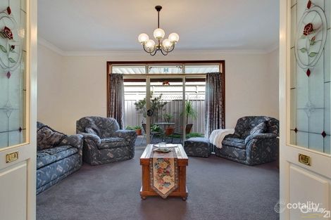 Property photo of 13 Hurstfield Terrace Findon SA 5023