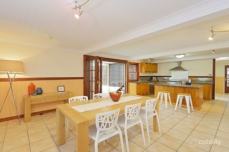 Property photo of 62 Riding Road Hawthorne QLD 4171