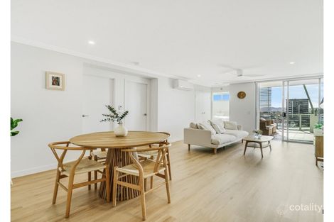 1601/10 Fifth Ave, Palm Beach, QLD 4221