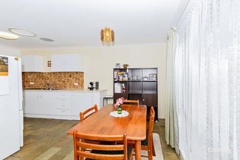 Property photo of 22 Ern Florence Crescent Theodore ACT 2905