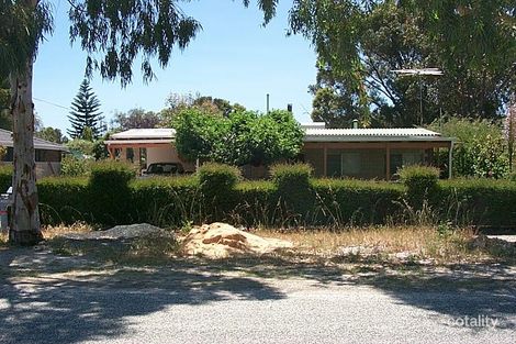 4 Kallang Rd, Coodanup, WA 6210
