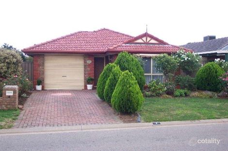Property photo of 4 Holmeswood Court Para Hills West SA 5096
