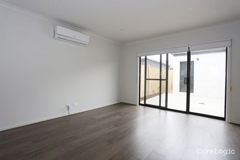 Property photo of 52 Fitzrovia Drive Wyndham Vale VIC 3024