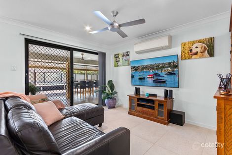 2 Bluewren Ct, Upper Caboolture, QLD 4510