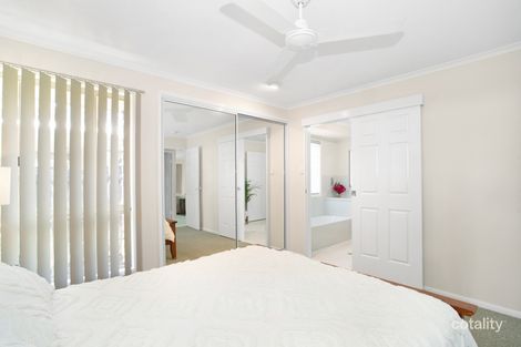 40 Coral Dr, Blacks Beach, QLD 4740