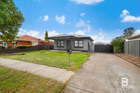 7 Spencer St, Sebastopol, VIC 3356