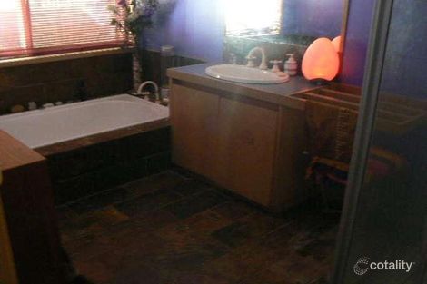 Property photo of 14 Walgett Court Echuca VIC 3564