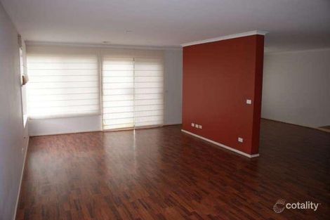 Property photo of 90 Seebeck Drive Narre Warren South VIC 3805