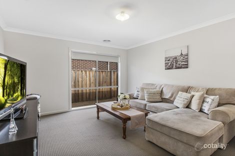 Property photo of 12 Zenith Road Beveridge VIC 3753
