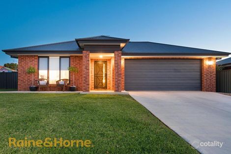 40 Boree Ave, Forest Hill, NSW 2651