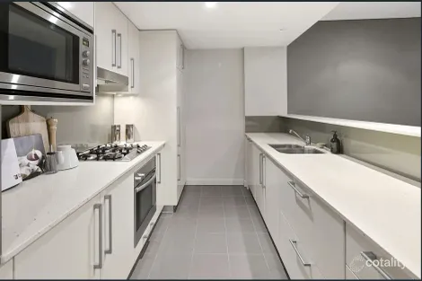 Property photo of 38/2A Campbell Parade Manly Vale NSW 2093