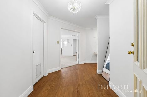 Property photo of 6 Georges Close Kallaroo WA 6025