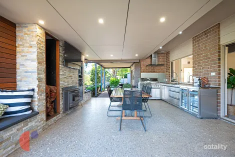 Property photo of 3 Crowsnest Court Coromandel Valley SA 5051