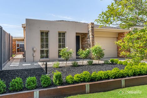 Property photo of 3 Anidala Place Cranbourne West VIC 3977