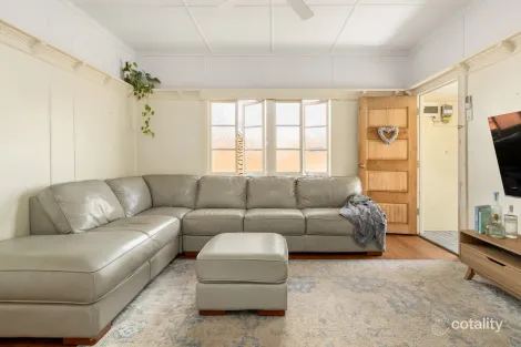 Property photo of 34 Stewart Parade Manly QLD 4179