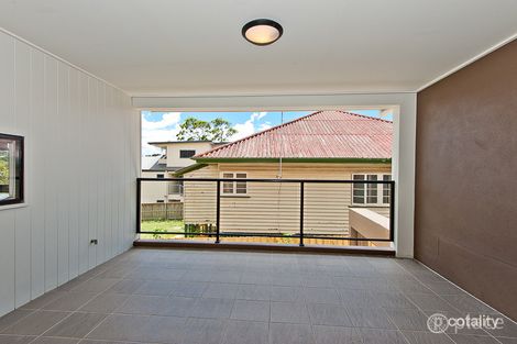 Property photo of 2/11 Gamelin Crescent Stafford QLD 4053
