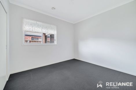 Property photo of 41 Shiraz Crescent Point Cook VIC 3030