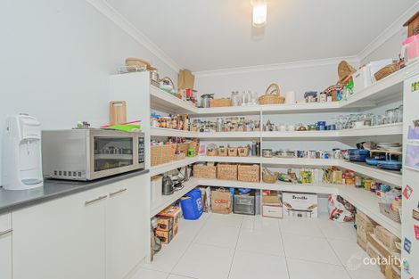 Property photo of 6 Shackleton Terrace Byford WA 6122