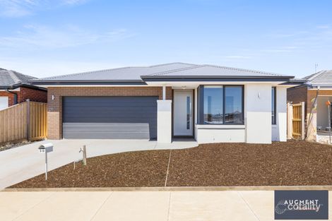 38 Carisbrook Cres, Winter Valley, VIC 3358