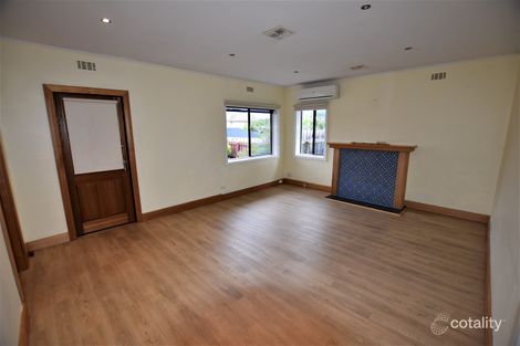 Property photo of 38 York Street Moe VIC 3825