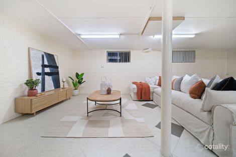 Property photo of 51 Blackman Crescent Macquarie ACT 2614