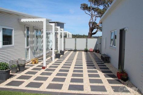 Property photo of 14 North Arm Avenue Lakes Entrance VIC 3909