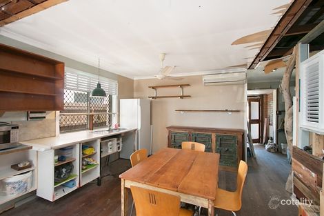 Property photo of 36 Twenty Fourth Avenue Palm Beach QLD 4221