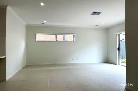 Property photo of 11 Bronx Avenue Berwick VIC 3806