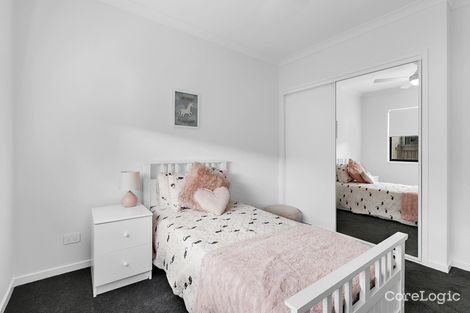 Property photo of 40 Golden Gate Avenue Park Ridge QLD 4125