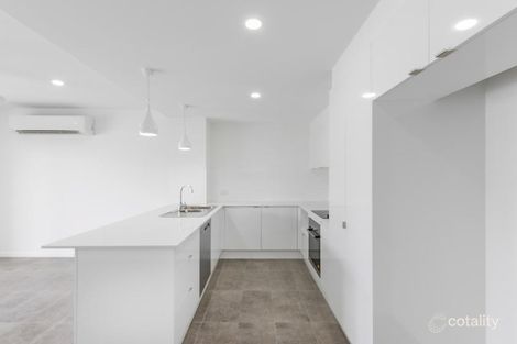 Property photo of 2/76 Dickenson Street Carina QLD 4152