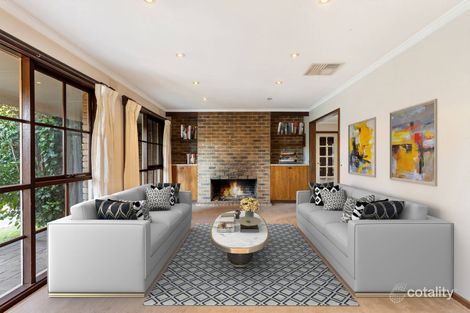 Property photo of 9 Pickworth Drive Dingley Village VIC 3172