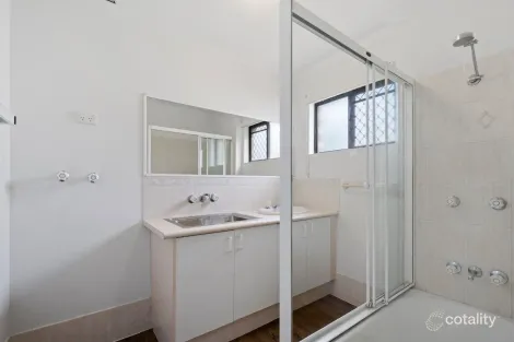 Property photo of 5/41 Karbunya Street Mermaid Waters QLD 4218