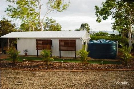 Property photo of 9 Roseric Crescent Hideaway Bay QLD 4800