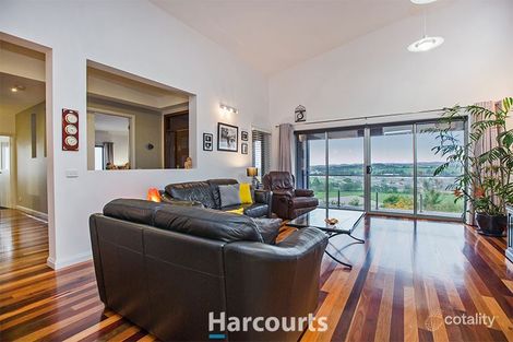 Property photo of 20 Highland Drive Pakenham VIC 3810