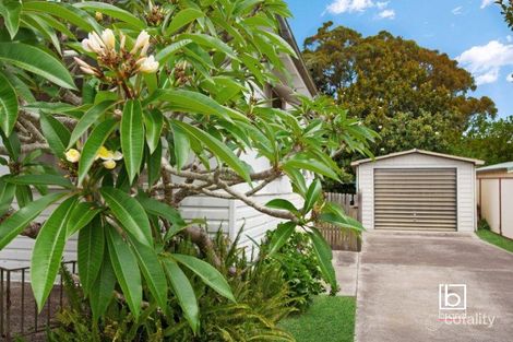 Property photo of 37 Ocean Parade Noraville NSW 2263