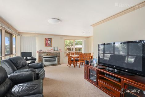 Property photo of 10 Sellick Drive Croydon VIC 3136