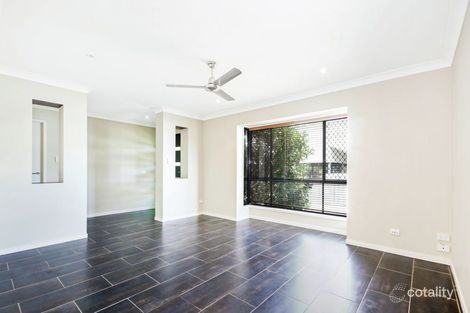 Property photo of 236D Preston Road Wynnum West QLD 4178