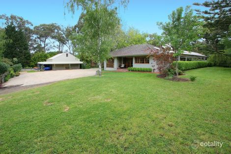 6 Belfast Rd, Montrose, VIC 3765