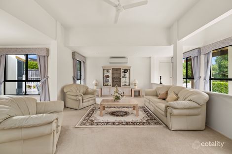 Property photo of 37 Kensington Circuit Brookfield QLD 4069